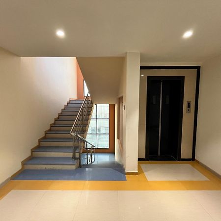 Hotel Avenue Plaza Mundra Εξωτερικό φωτογραφία